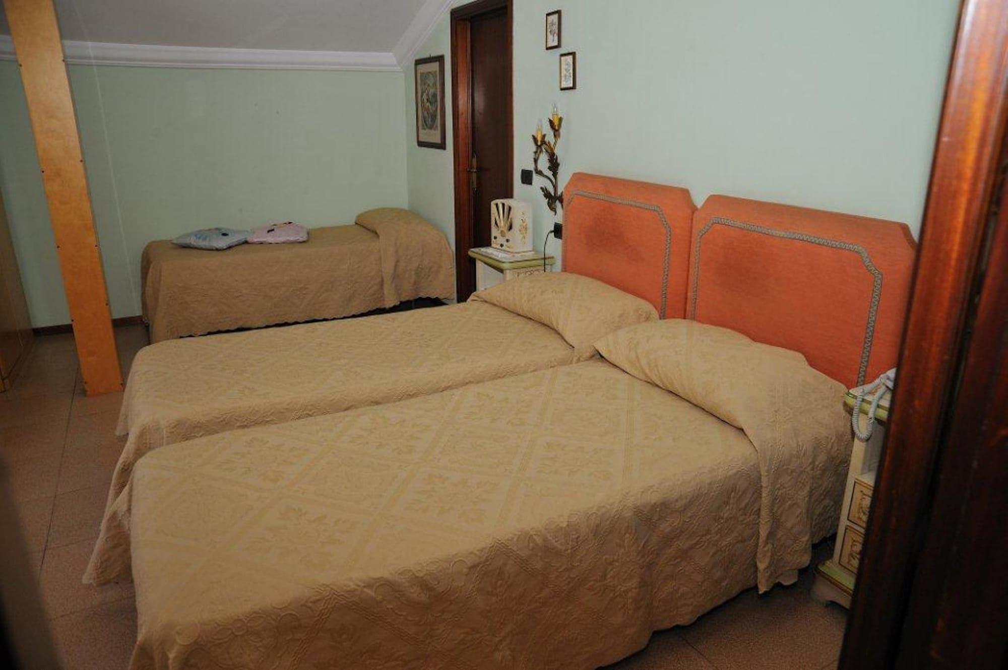 Hotel Savona Montecatini Terme Exterior photo