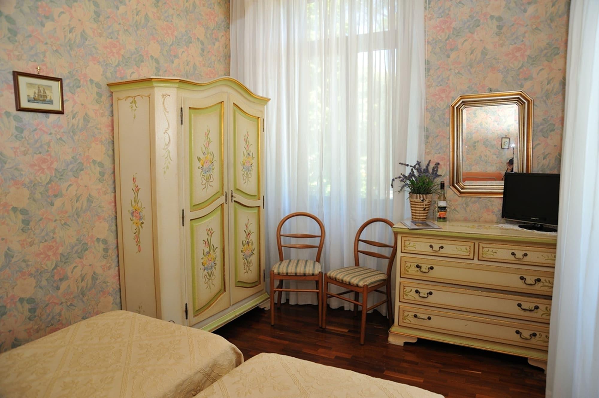 Hotel Savona Montecatini Terme Exterior photo