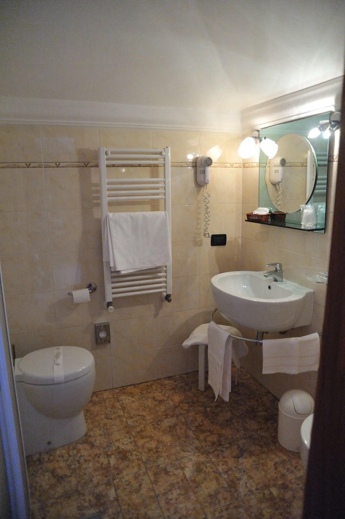 Hotel Savona Montecatini Terme Exterior photo