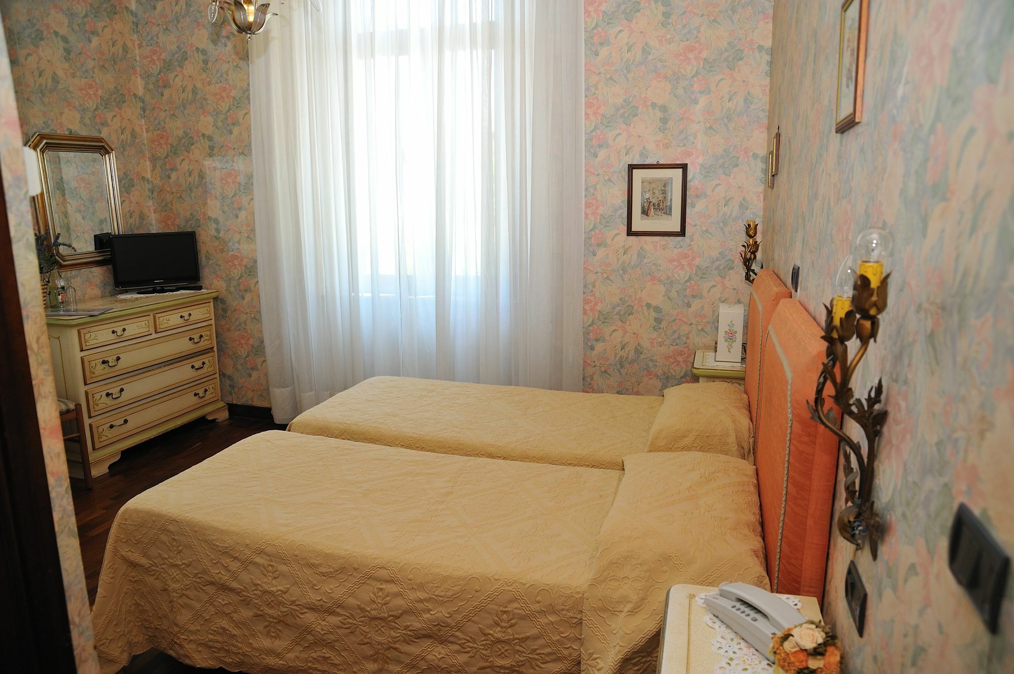 Hotel Savona Montecatini Terme Exterior photo